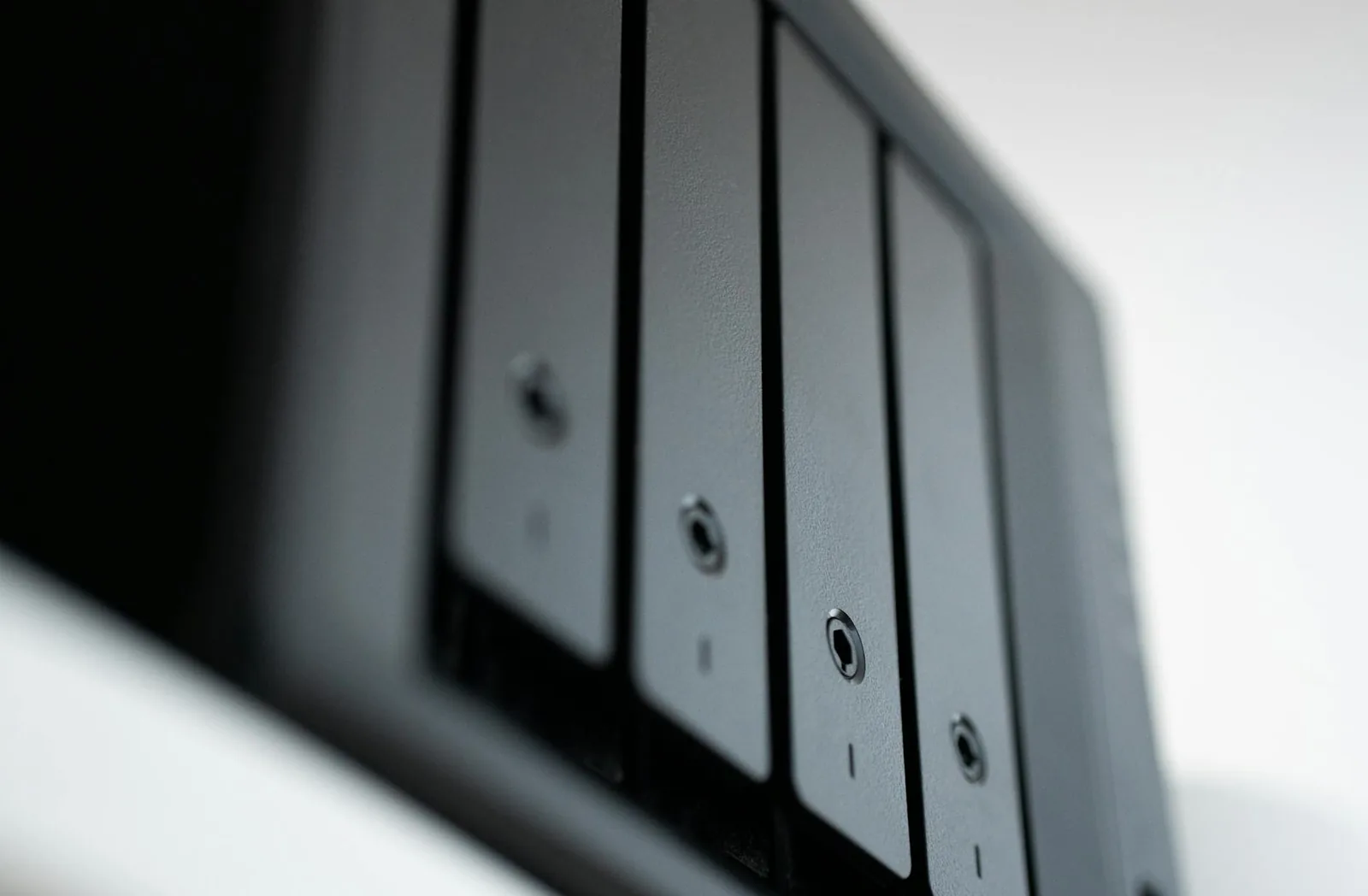 Speicherlösung und Datensicherung als Symbol für den passenden Cloud-Dienst